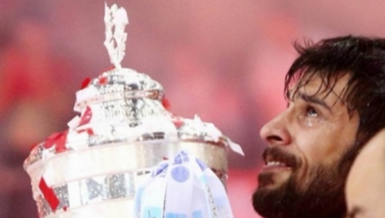 Τα δάκρυα του ενώθηκαν με ενός ολόκληρου λαού