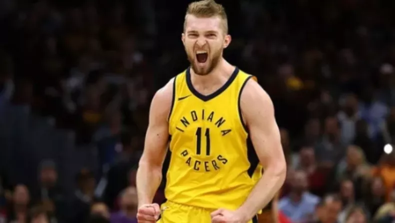 ΝΤΟΜΑΝΤΑΣ ΣΑΜΠΟΝΙΣ