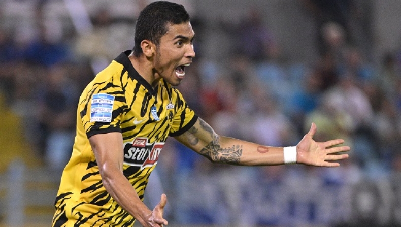 Ομπερλίν Πινέδα (ΑΕΚ, Μεξικό)