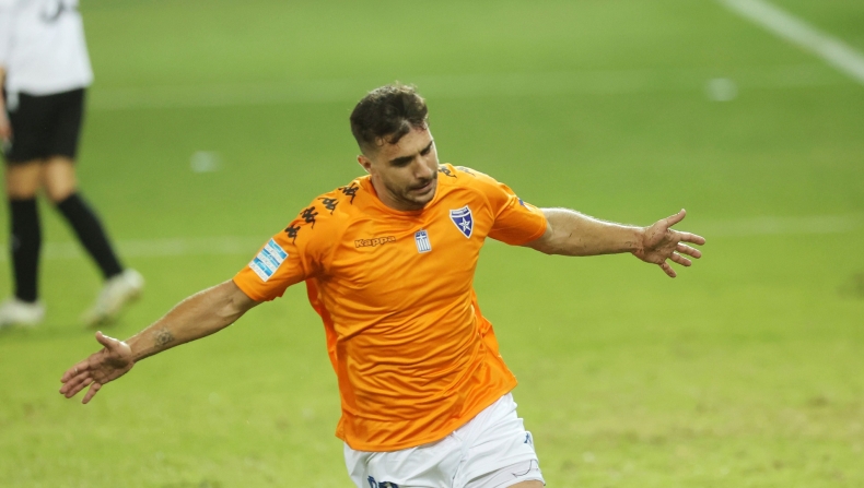 Βασίλης Μάντζης (14 γκολ-Ιωνικός) 