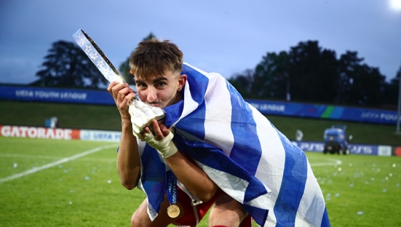 Βασίλης Πρεκατές (Στόπερ)